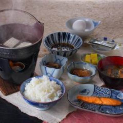 【ポイントは米麹！？】自家製樽出し味噌と野菜を楽しむ、京赤地鶏の味噌鍋プラン【２食付】